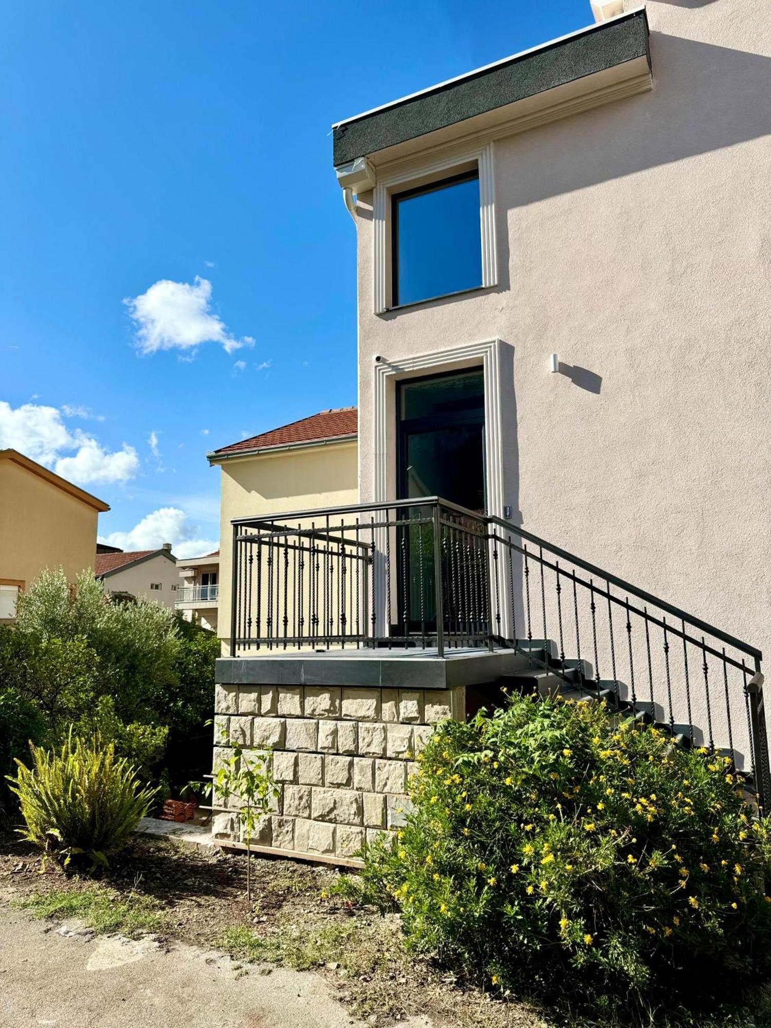 Harmony Garden Apartments Kotor Eksteriør bilde