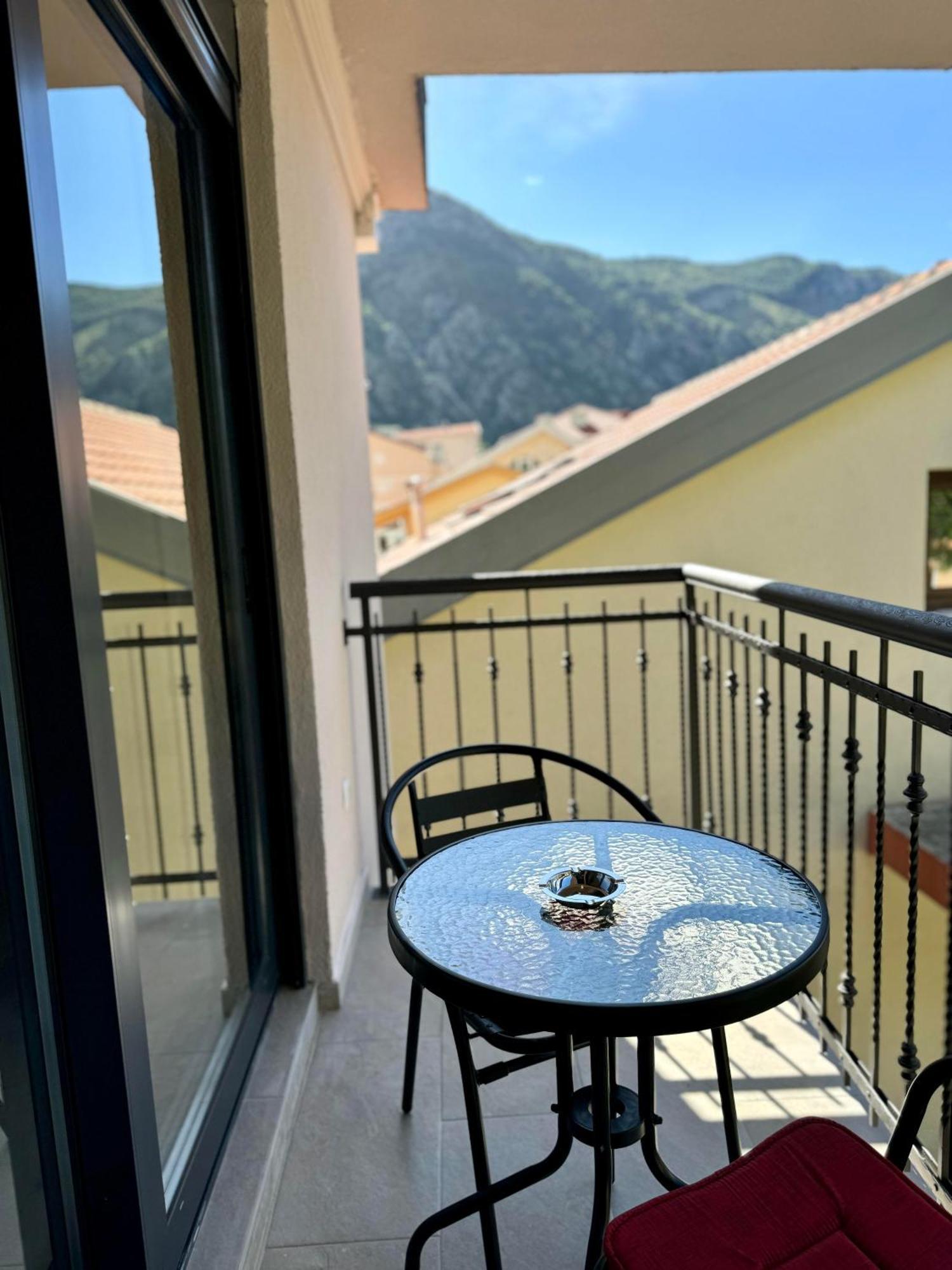 Harmony Garden Apartments Kotor Eksteriør bilde