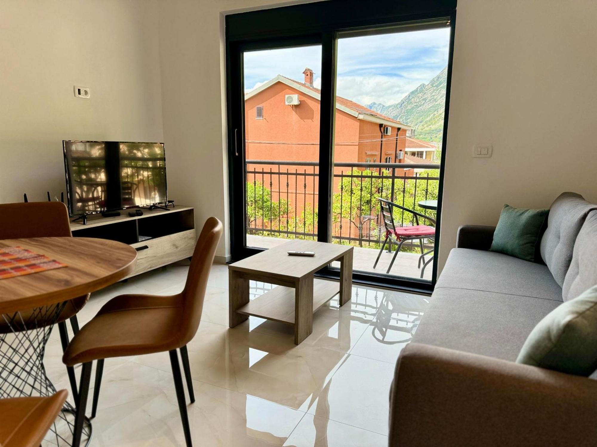 Harmony Garden Apartments Kotor Eksteriør bilde